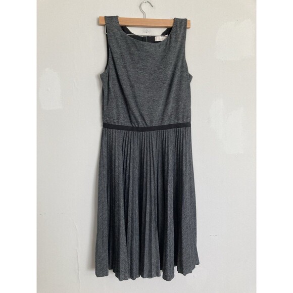 LOFT Bundle of 3 Dresses Size 8-10 MEDIUM Gray Pleated Fit Flare Burgundy - Picture 13 of 16